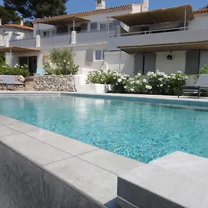 Hébergement de vacances - Maison Mediterrannee - Piscine Chauffée, Cassis